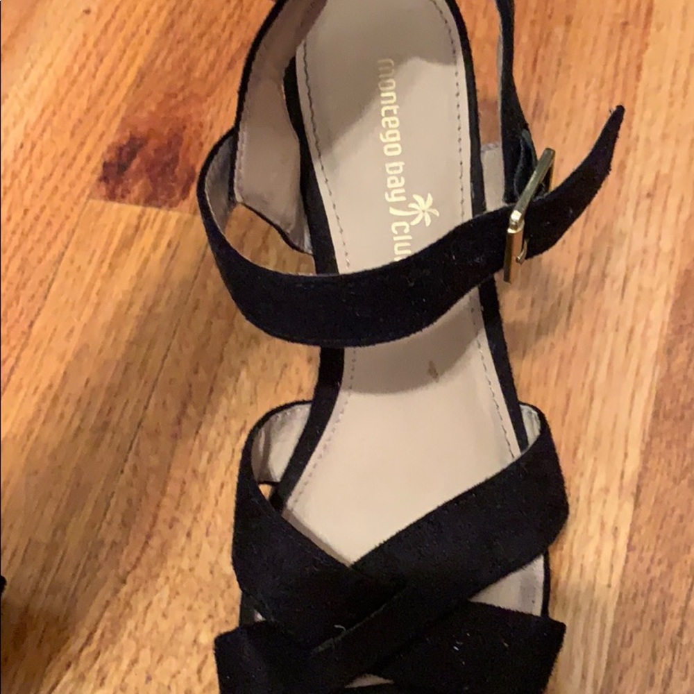 wedges - Picture 2 of 2